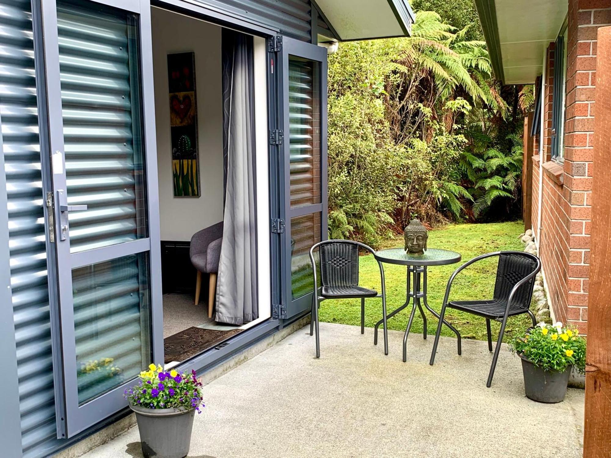 Six Kamahi Guest Studio Franz Josef Exterior foto